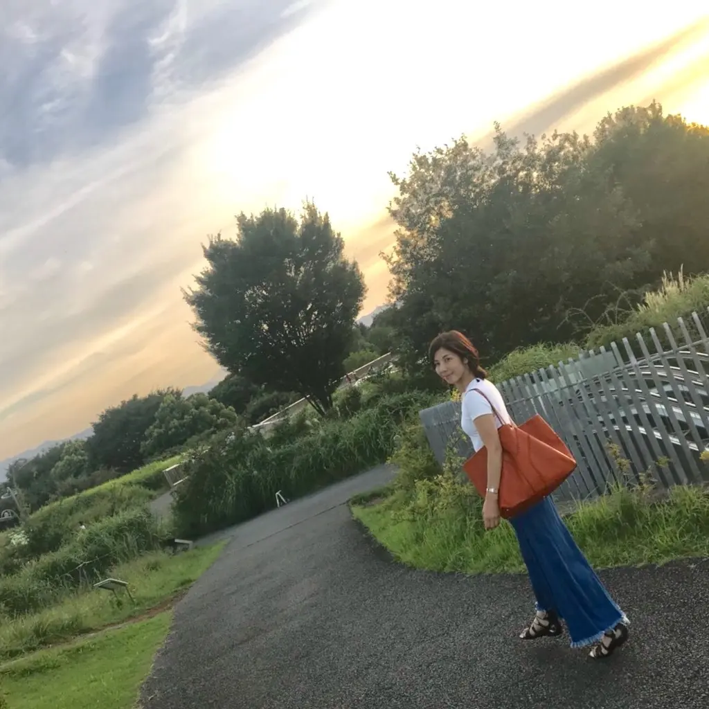 大人のマキシスカートはデニム素材での画像_3