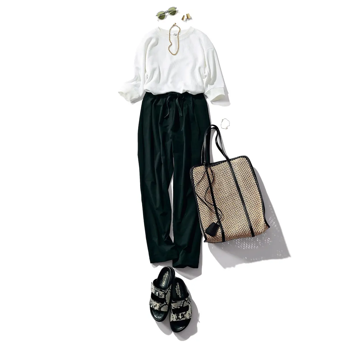 【2023年最新】50代におすすめ！今買うべき最新ファッションアイテム見本帖