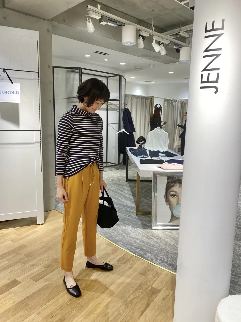 JENNE店内にて
