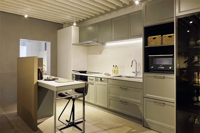 キッチン横に デスクが浸透