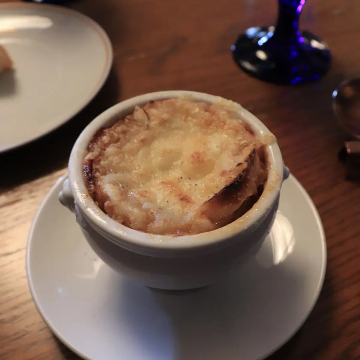 ラメゾンキオイ　[ HOT APPETIZER ] オニオングラタン