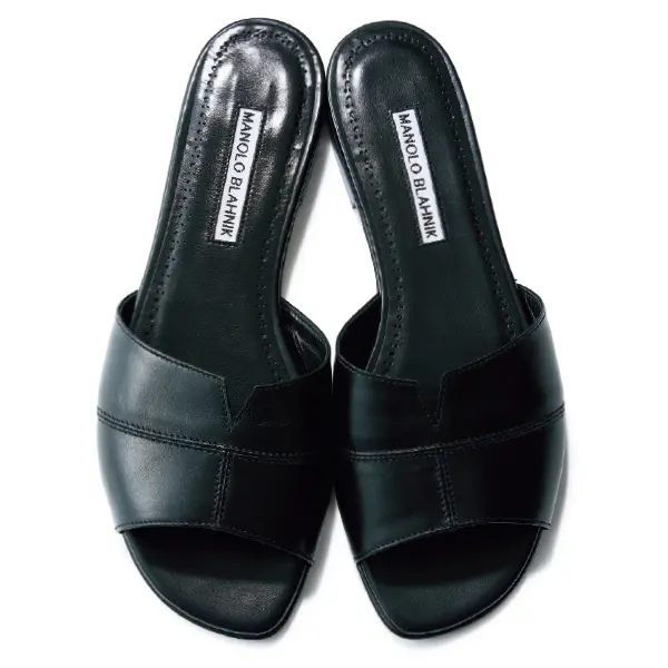 フラットサンダル