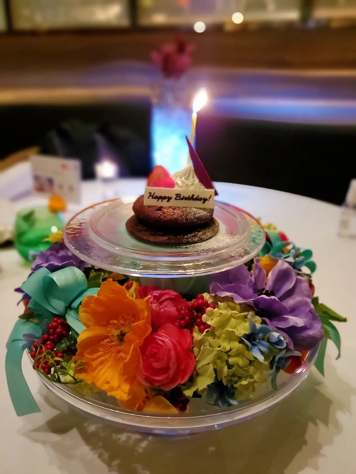 一応誕生日ディナーと伝えていたので、HAPPY BIRTHDAYのチョコプレートが。