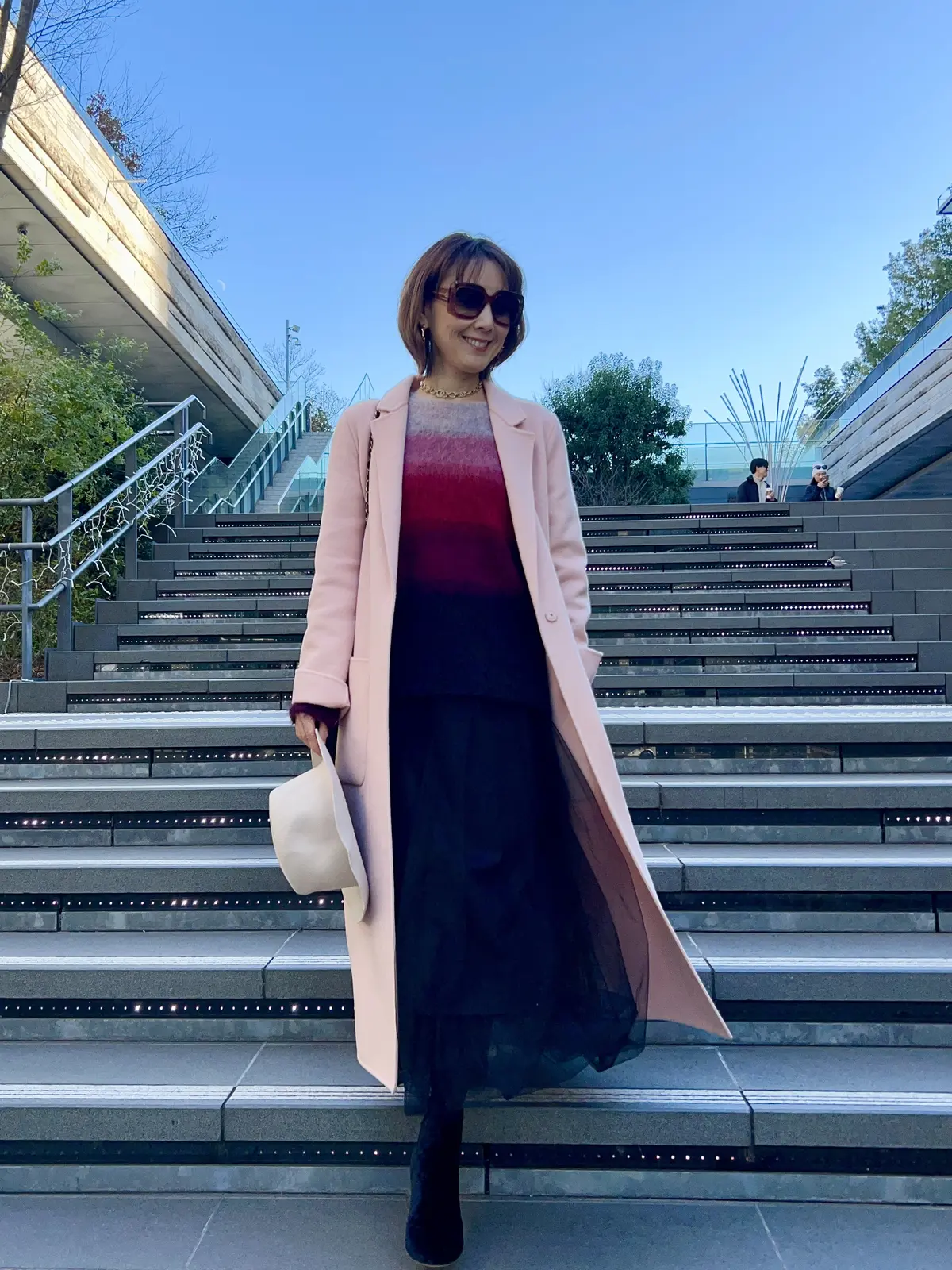 サングラス　コートコーデ　帽子　帽子コーデ　冬コーデ