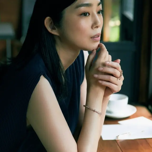 シャネルのバングルコーデのゆうき