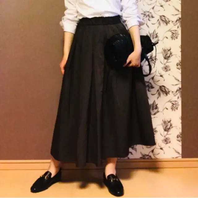 GU フレアスカート