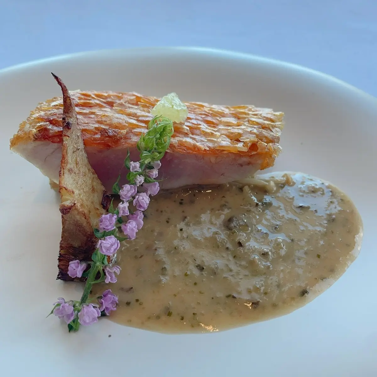 フレンチダイニング「アジュール フォーティーファイブ」の料理 金目鯛