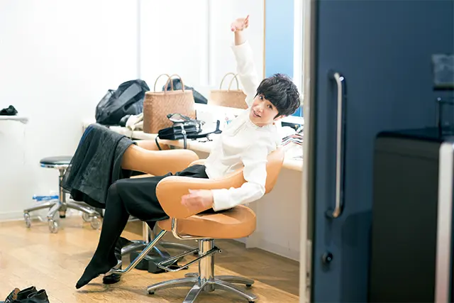 待機中の黒田知永子