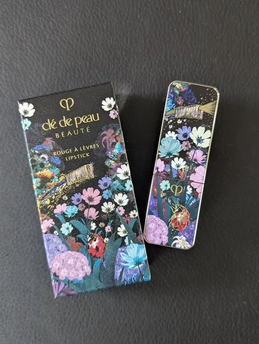 クレ・ド・ポーボーテ2025ホリデーコレクション ルージュアレーブル 527