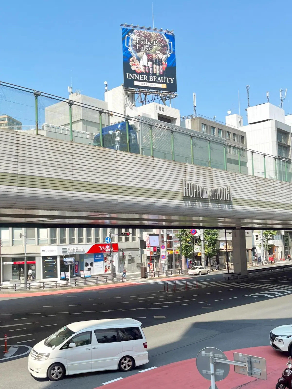 初〝アマンド〟で六本木への画像_8