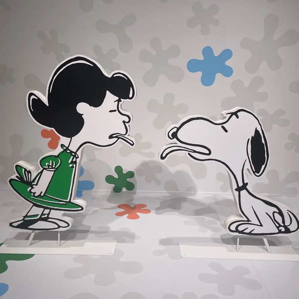 スヌーピーミュージアムで開催中の企画展「今こそ、ルーシー！ LUCY IS HERE」