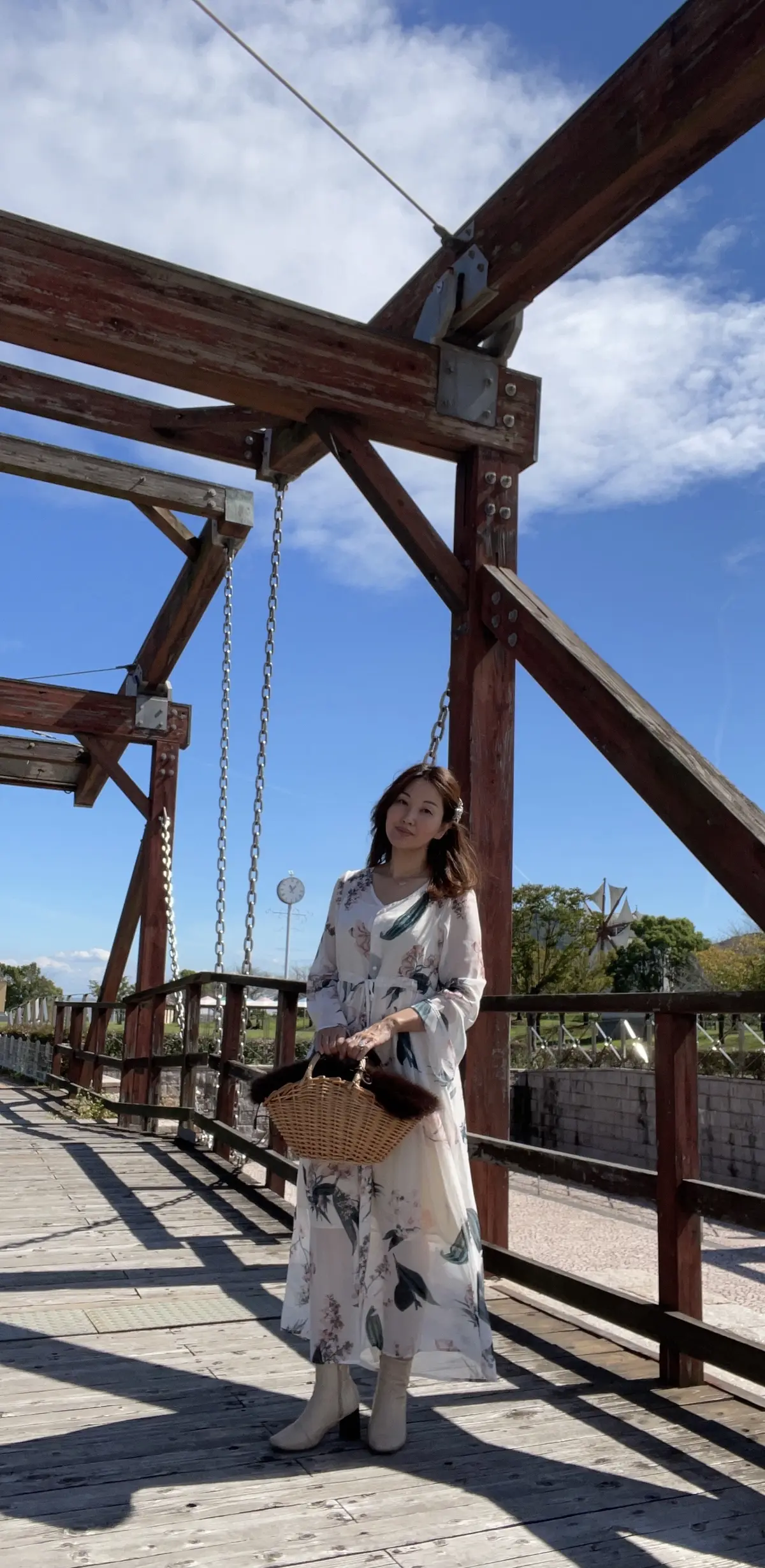 甘さ控えめドラマチックフラワープリントワの画像_6