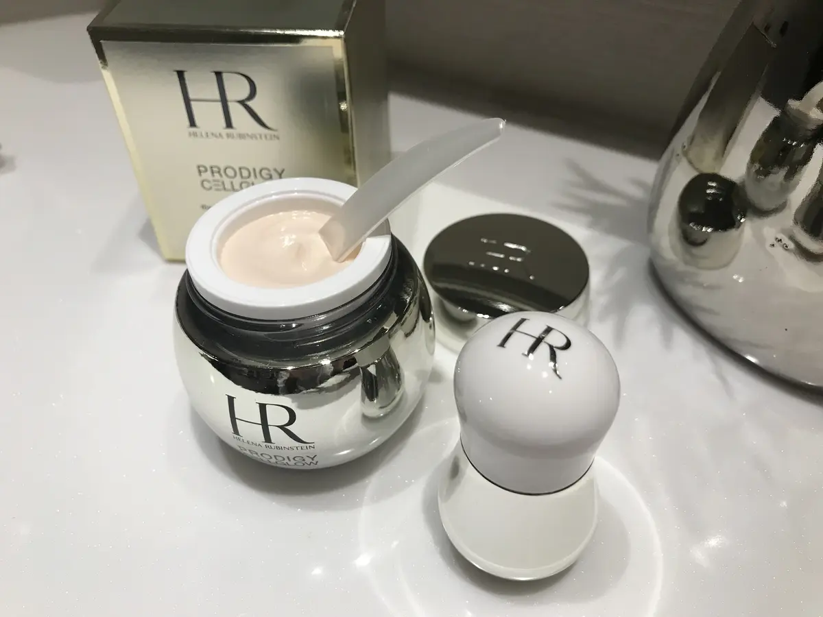 第一印象を決める目元のお手入れ、してますの画像_2