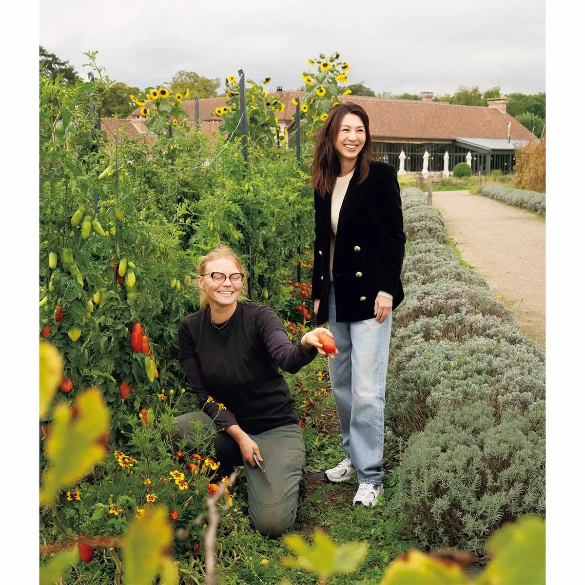 ふたりのオーナーシェフの先見の明に惹かれて、同 郷のオーストラリアをはじめ世界中からやってくる 若者たち。ここは未来の才能を育む場でもある
