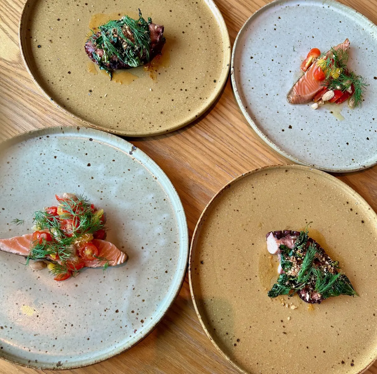 たまにはモードなワンピで！絶景ホテルでのの画像_8