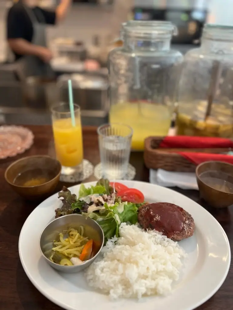 ハンバーグランチ