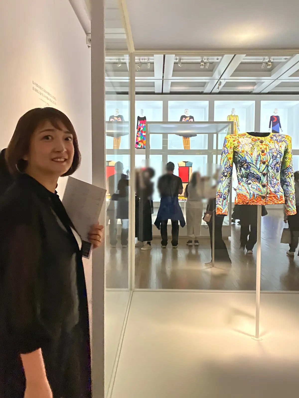 イヴ・サンローラン展