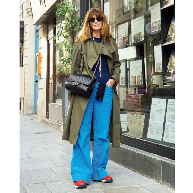 海外おしゃれマダムのジュエリーコーデ　パリマダム