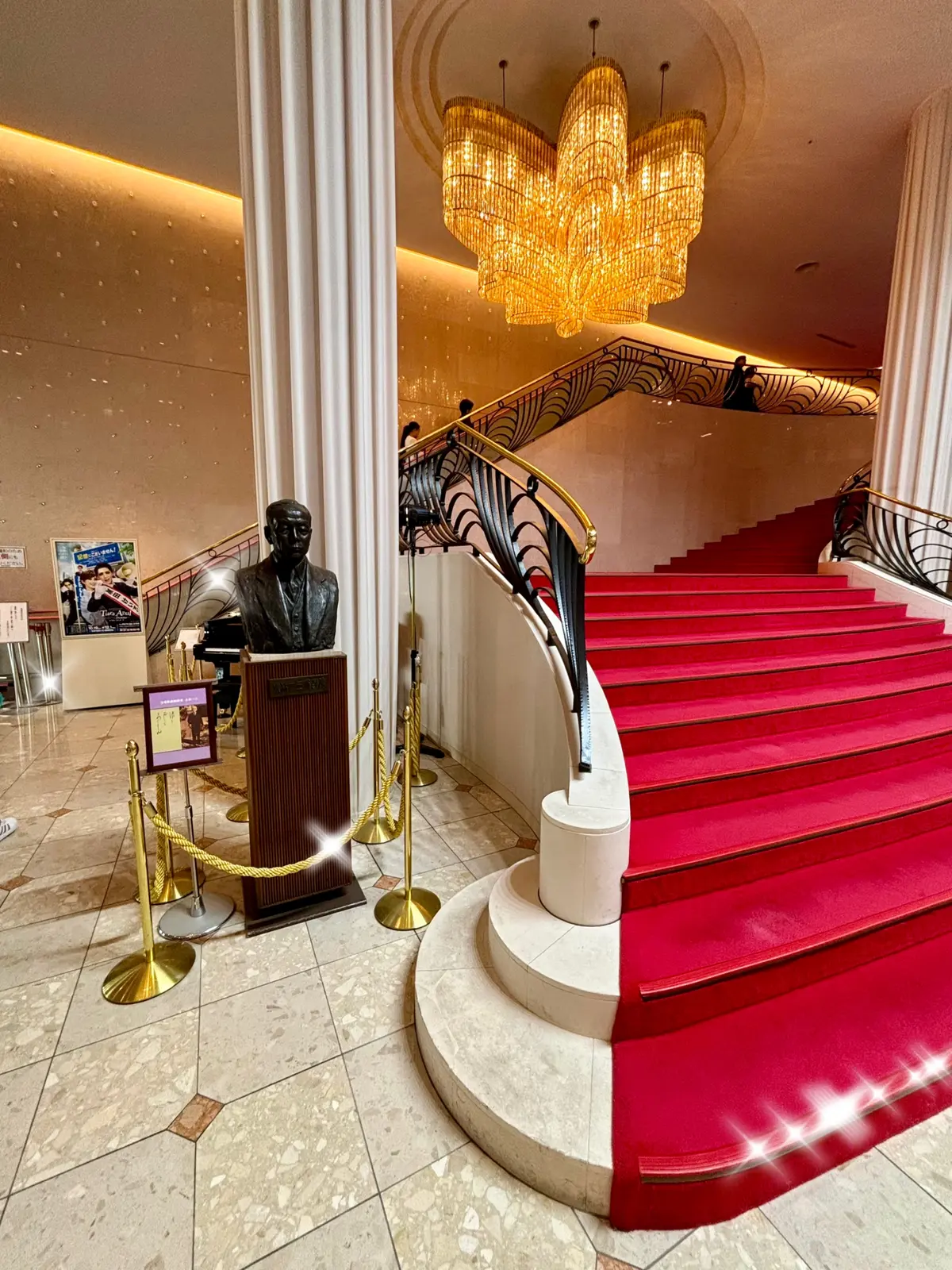 話題の！宝塚星組公演「記憶にございませんの画像_1