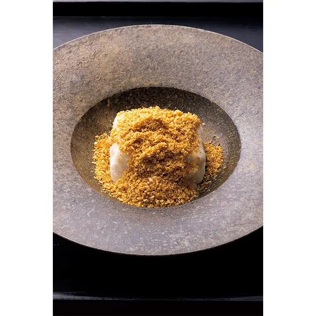 本葛を長時間かけて練り上げた焼胡麻豆腐（6個入り）￥3,780