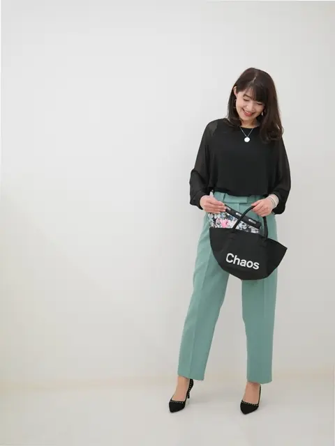 Chaosのバッグときれいめコーデ