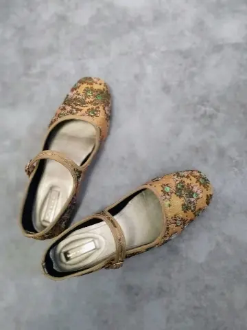 nico and…のカンフーシューズ