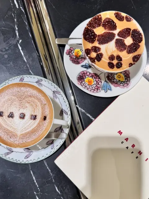 ランチコーデにキレイ色ベスト♡六本木のヘの画像_8