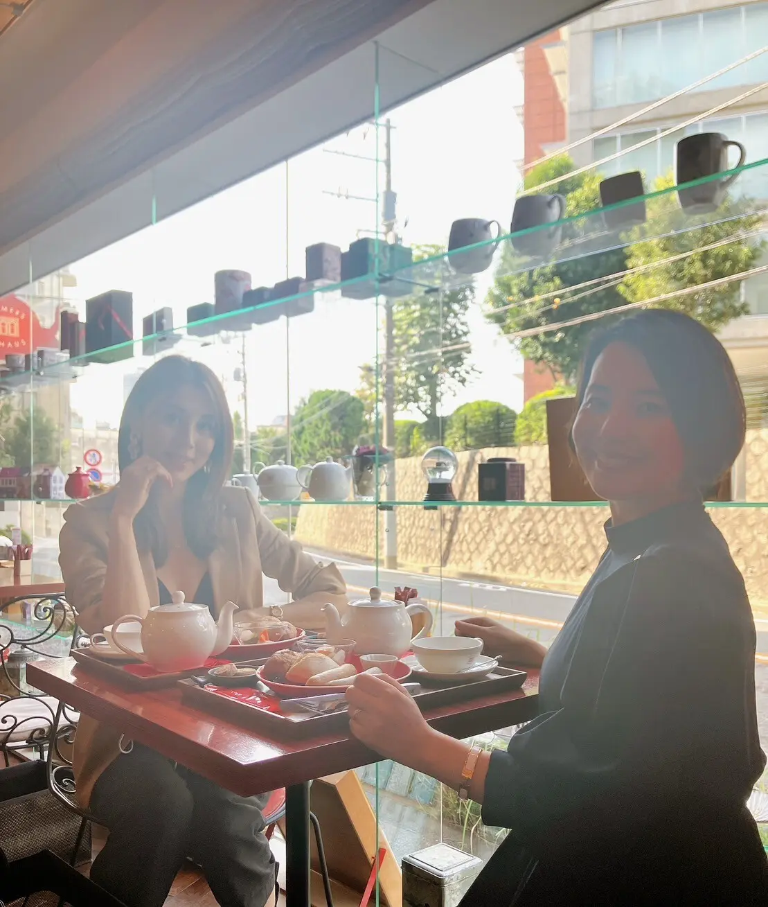 国立新美術館、イヴ・サンローラン展、40代ファッション、ZARA、デンメアティーハウス、ウィーン、紅茶