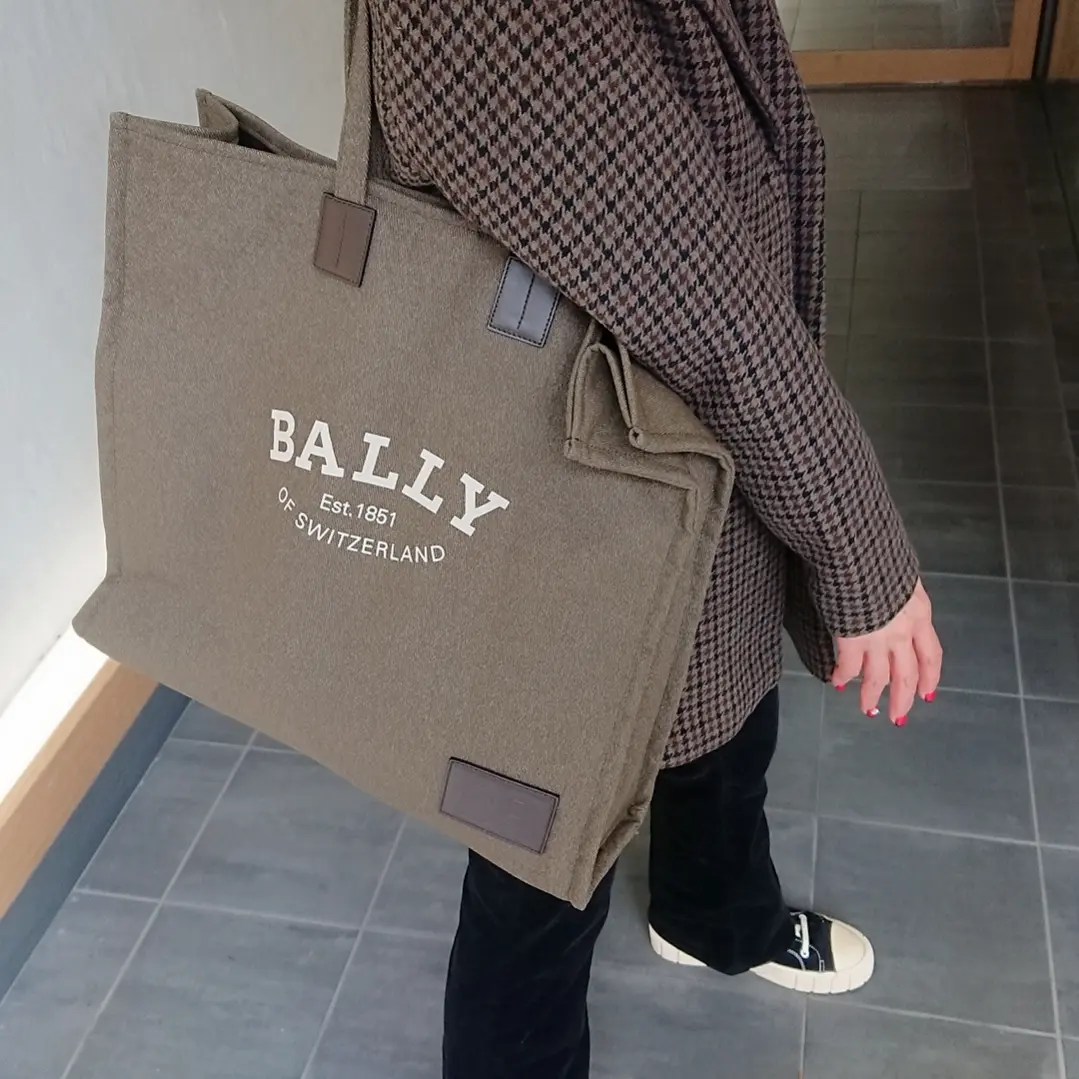 キャンバストートバッグ