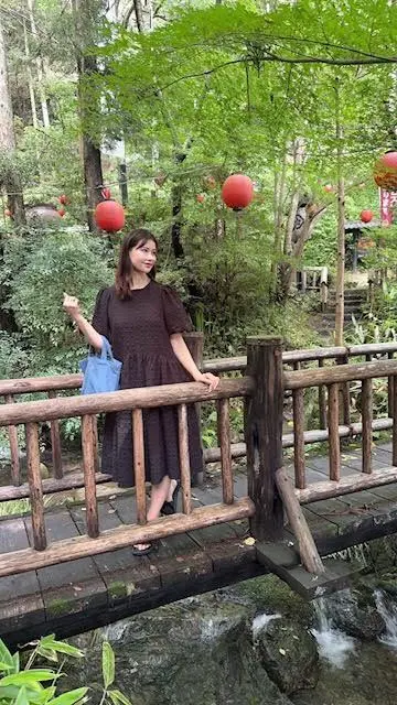 いろり山賊の敷地内をお散歩