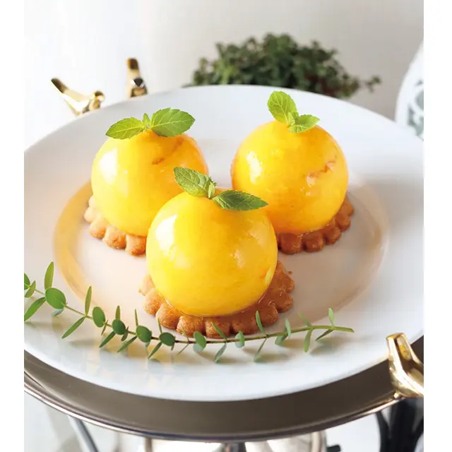 丸い見た目が かわいい 八朔丸ごとムース