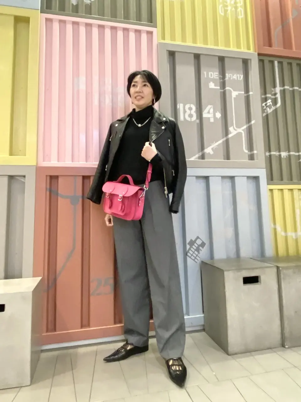 ユニクロタックパンツコーデ②