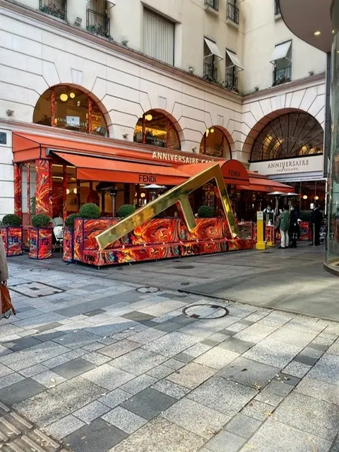 期間限定で復活！FENDI  Cafeへの画像_5