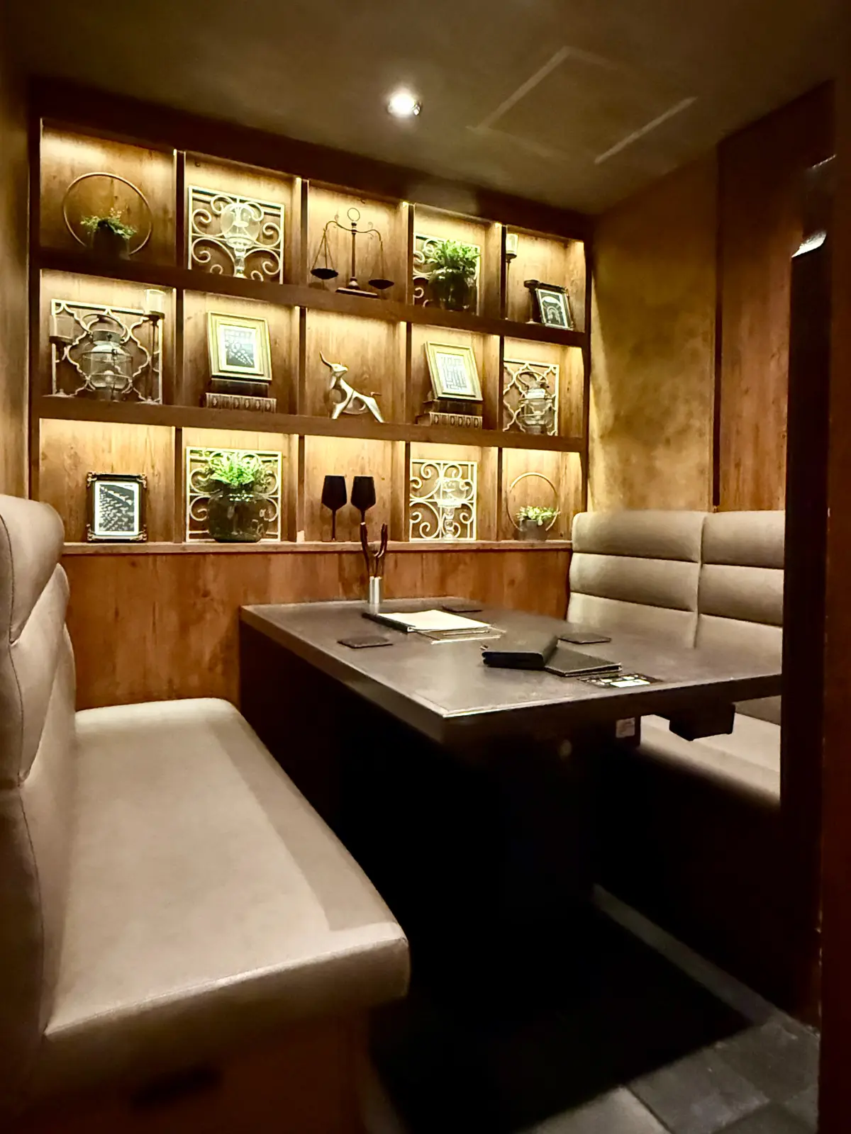 東京焼肉いのうえ　銀座店　店内写真　個室