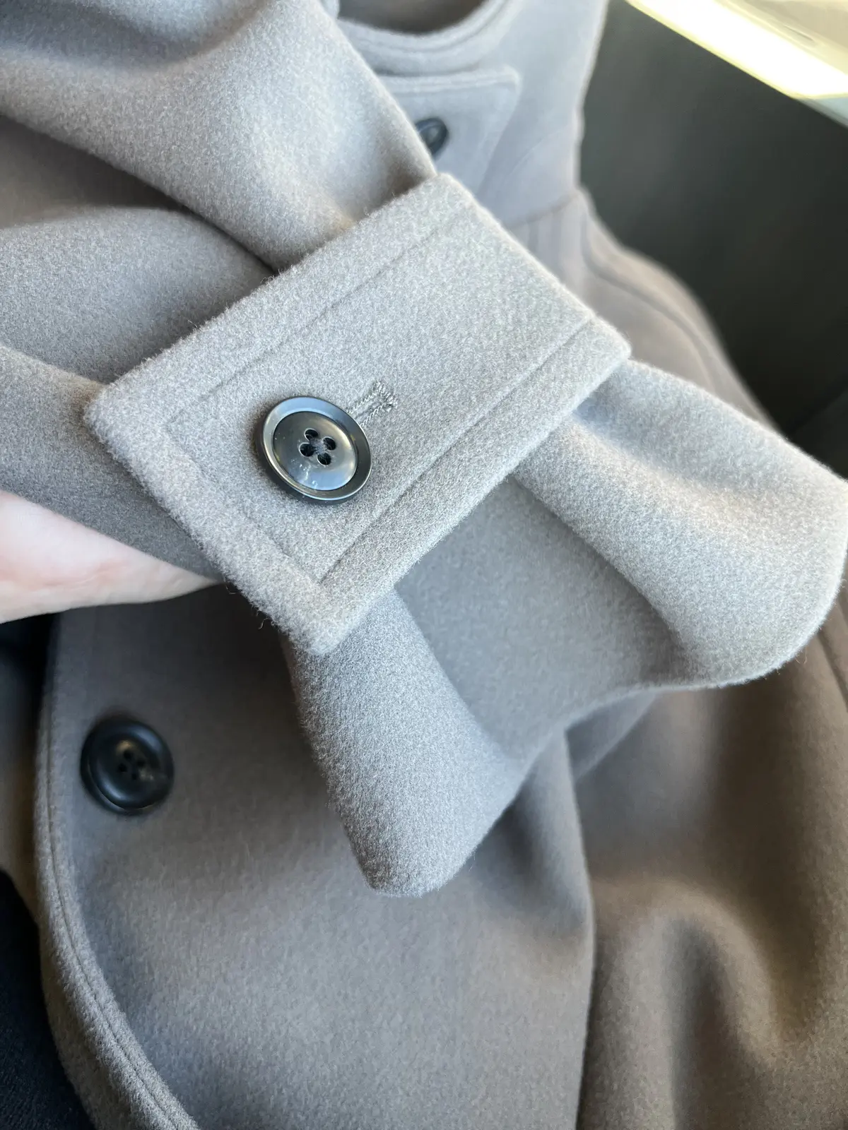 GU大人気バルマカーンコートは高見えしちの画像_4