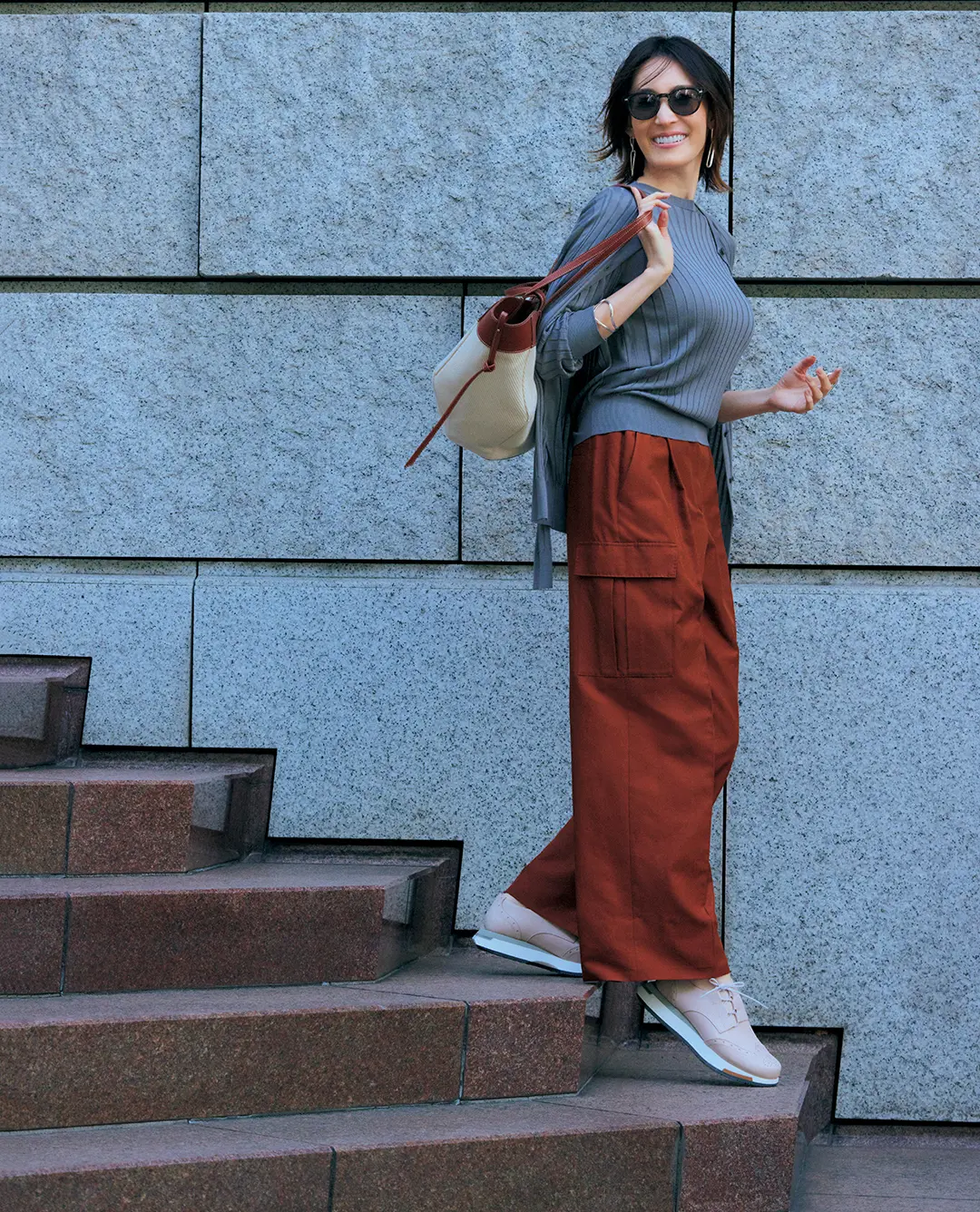 スポーツとトラッドの要素が融合。インパクトある足もとに