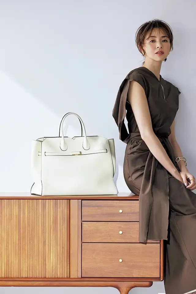 Valextra《ヴァレクストラ》