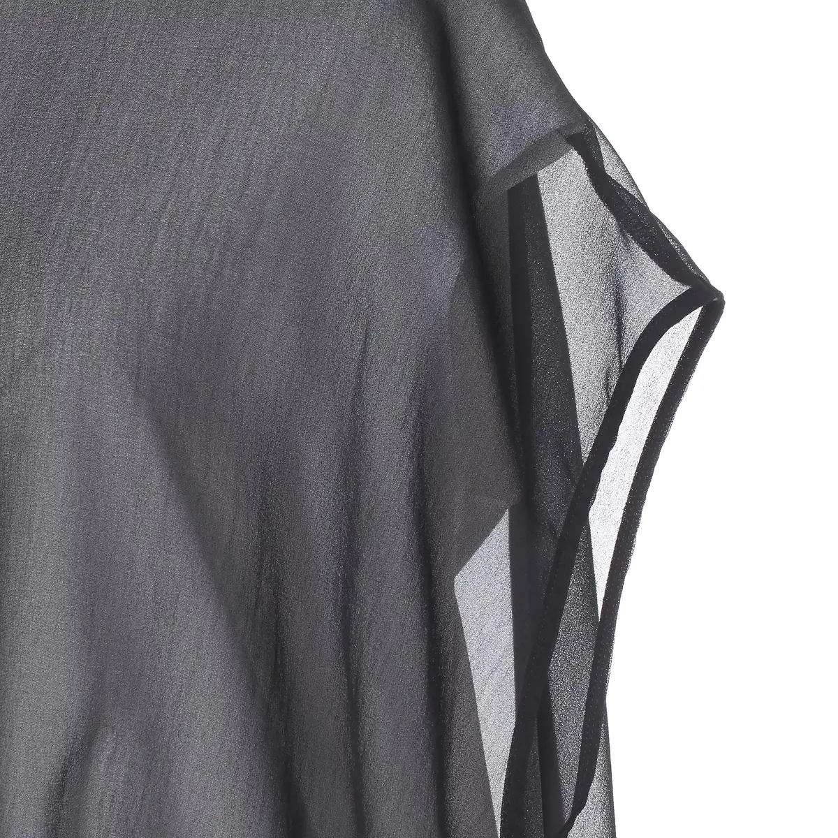 涼しさと華やかさ、開放感に満ちた服さえあの画像_22