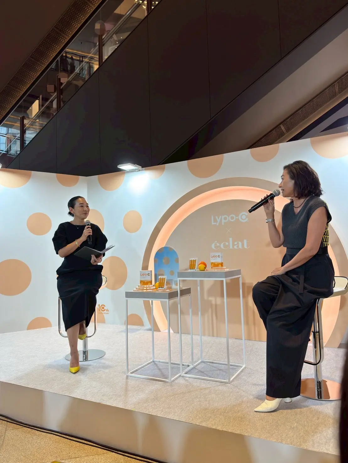 エクラ　イベント　編集長　亜希　