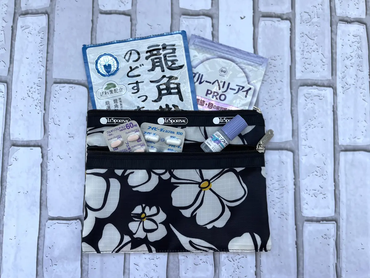 エクラ4月号の付録はéclat× LeSの画像_3