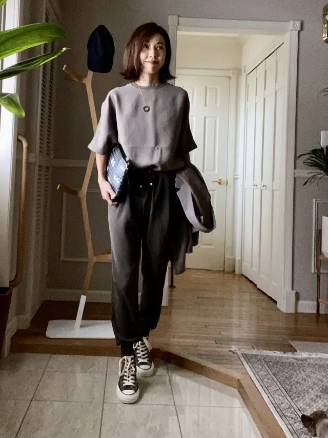 秋の辛口ベージュの画像_3