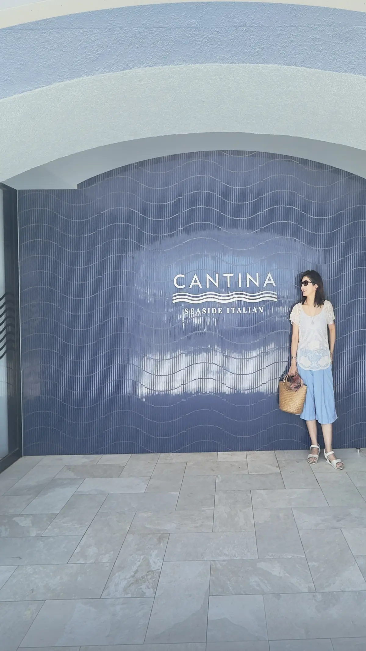 アンティークレーストップスで、海と森戸神の画像_2