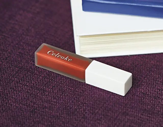 セルヴォーク エンスロール マット リップス03