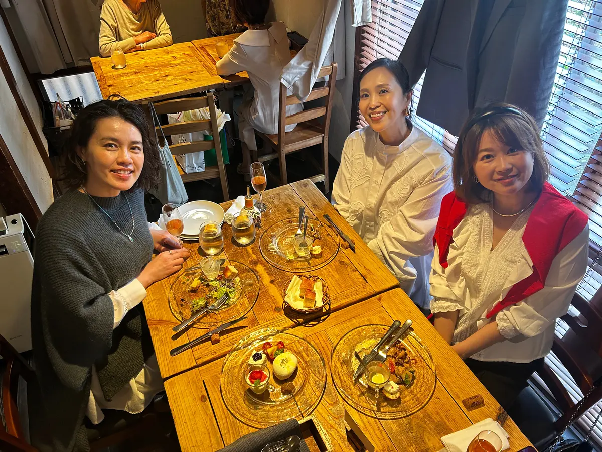 H&M studioのブラウスにマニッシの画像_9