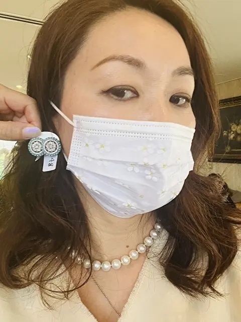 周りにターコイズ、真ん中にカメオのデザインも素敵でした！