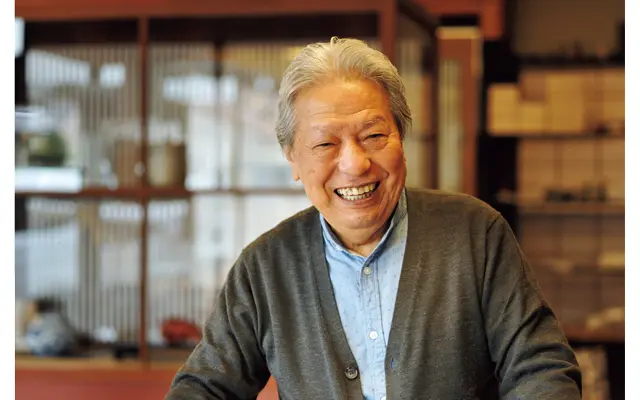 四代目須田菁華に器の使い方を問うと「なんでもいいんや。自由にその場で自分が思ったものを盛ればいい」