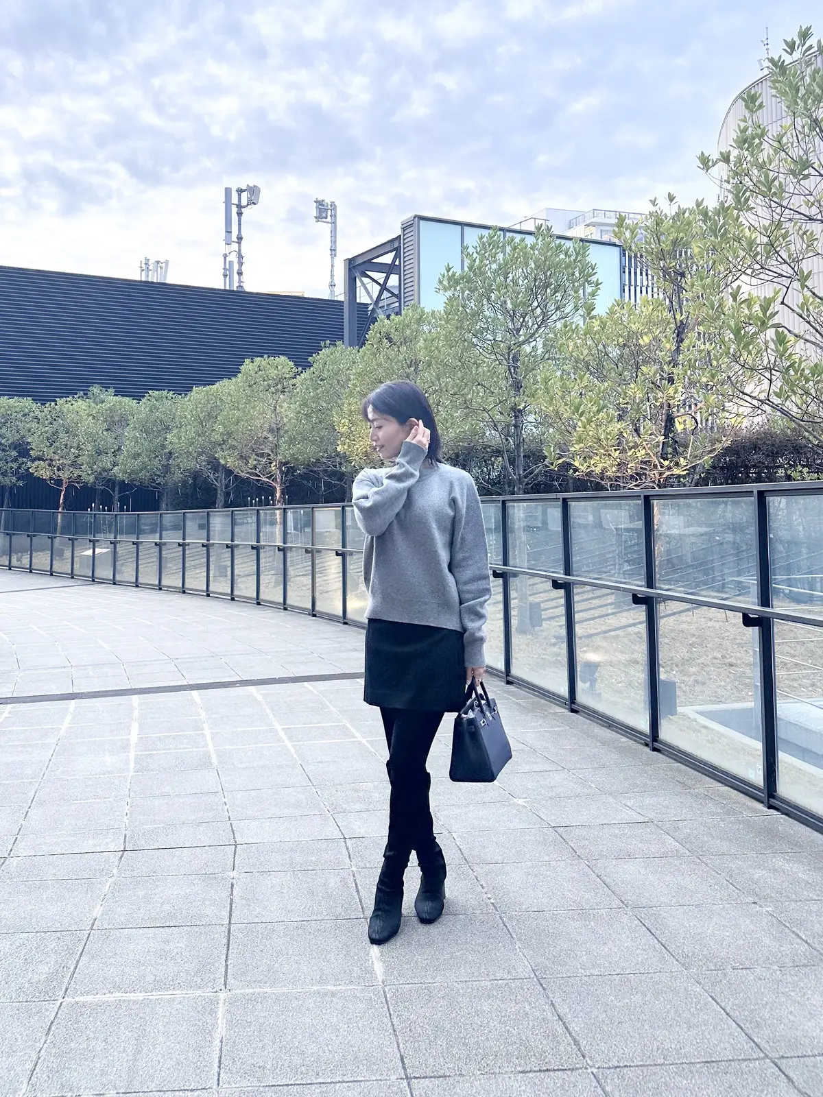 アラフィフ【ZARAのミニスカート】の画像_1