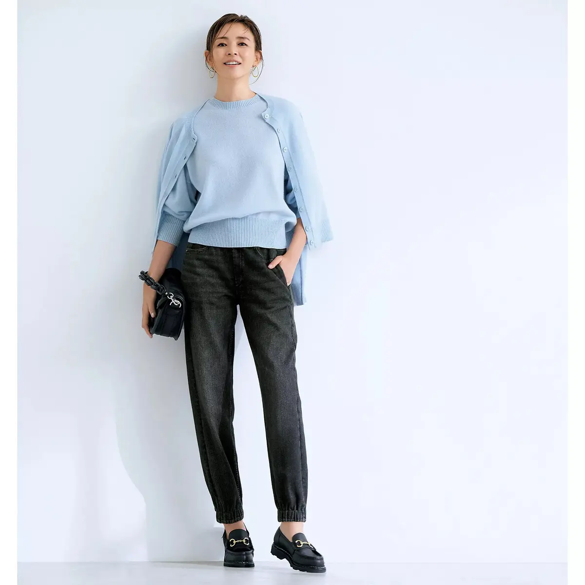 こなれたムードを加えるのに欠かせない「uの画像_5