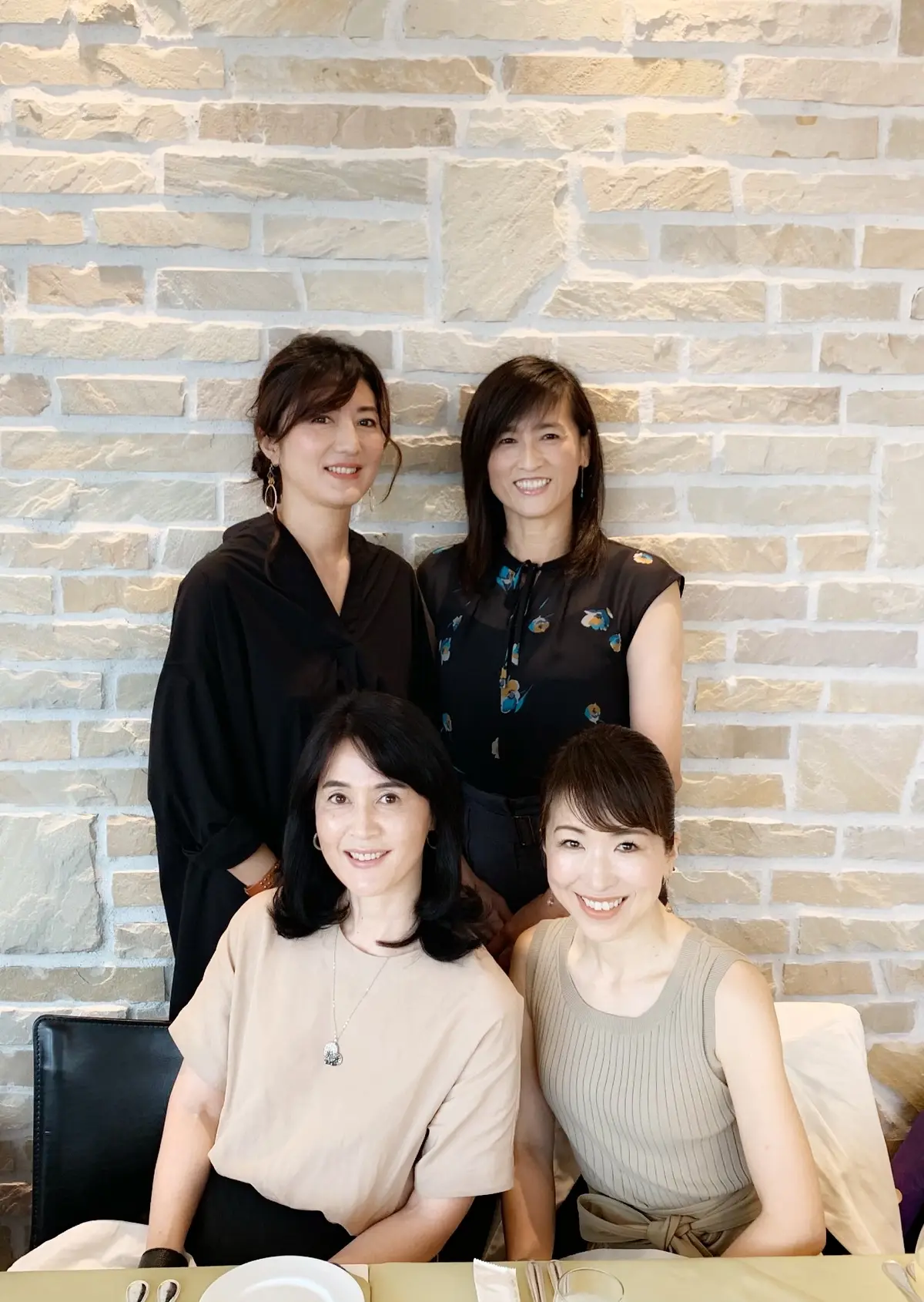 華組の先輩方との六本木ランチ会の画像_1