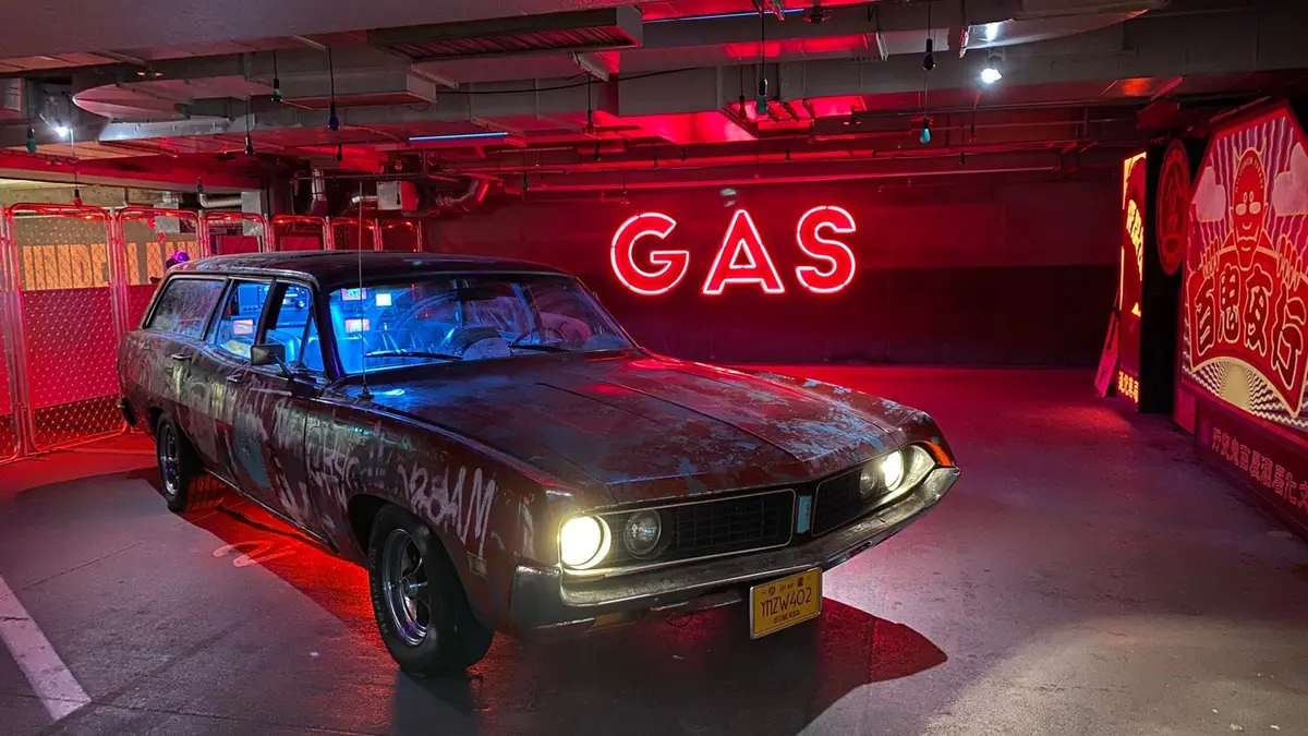 エルメスの隣りでKingGnuの画像_6